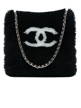 CHANEL MUFF BAG